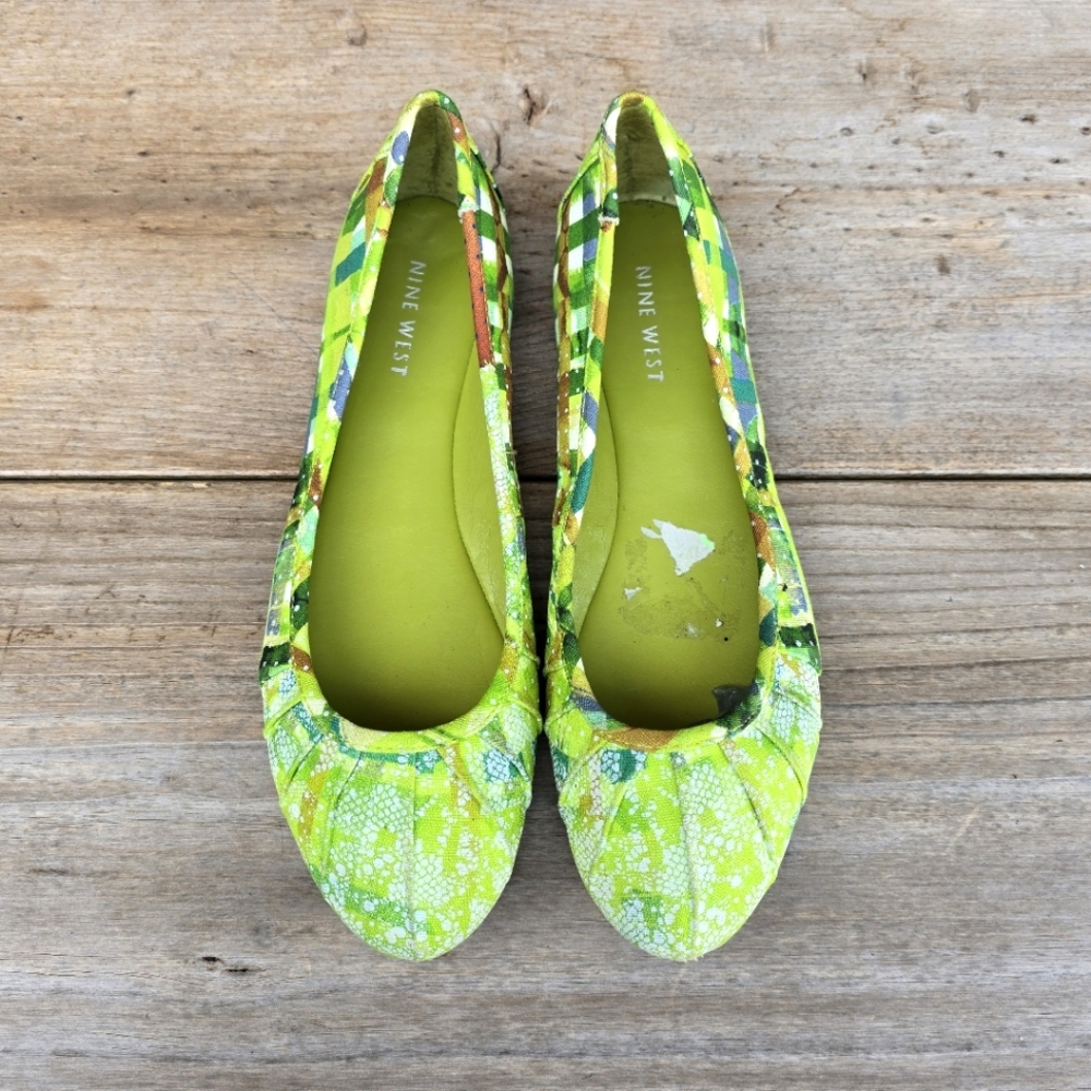 Nine West Blustery Y2K Art Pop Rouched Round Toe Comfort Ballet Flats 7M - Picture 7 of 14